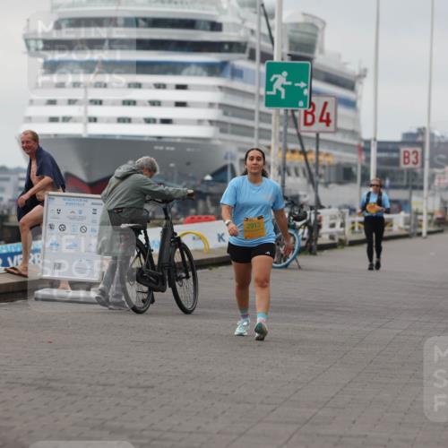 13.09.2026 - Kiel Lauf Andreas Tolksdorf http://msf.ph/oto/10419191 13.09.2026 10:08:54 Kiellinie 2913, 3, 4, 3, 7737 meine-sportfotos.de
