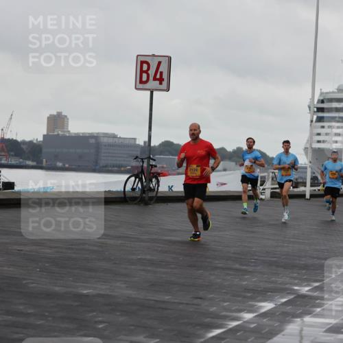 13.09.2026 - Kiel Lauf Andreas Tolksdorf http://msf.ph/oto/10419246 13.09.2026 10:57:21 Kiellinie 4, 2124, 3 meine-sportfotos.de