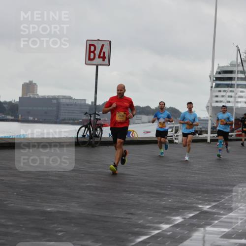 13.09.2026 - Kiel Lauf Andreas Tolksdorf http://msf.ph/oto/10419267 13.09.2026 10:57:22 Kiellinie 4, 2124, 3157, 3 meine-sportfotos.de