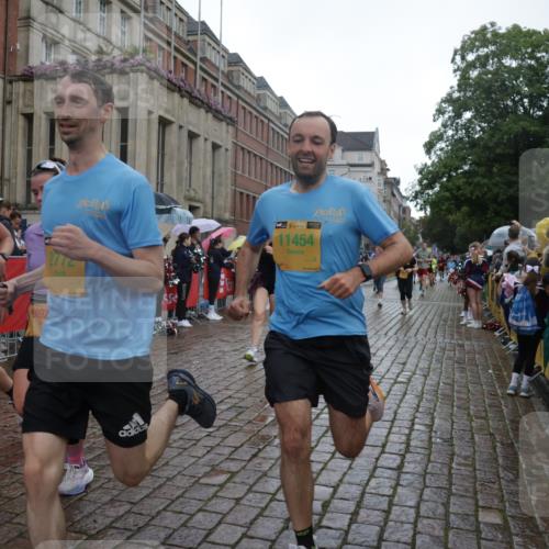 13.09.2026 - Kiel Lauf Yannick Fuchs http://msf.ph/oto/10419273 13.09.2026 10:51:28 Ziel 240, 901, 1804, 2035, 2519, 2690, 2803, 3029, 3751, 3879, 4040, 4205, 4619, 4646, 4939, 5735, 6663, 6865, 6928, 7043, 7914, 8373, 9030, 9699, 9951, 9970, 10384, 10459, 10474, 10617, 11171, 12019, 12300, 12420, 12644, 238, 251, 260, 386, 638, 680, 1442, 1758, 2247, 2672, 2730, 2772, 3873, 4106, 4258, 4259, 4271, 4273, 4354, 4745, 5525, 5999, 6293, 6557, 6948, 7013, 7469, 8464, 9007, 9092, 9689, 11454, 101, 201, 310, 1754, 2393, 2468, 3013, 4084, 5174, 7141, 715 meine-sportfotos.de