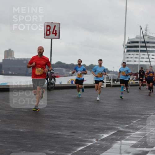 13.09.2026 - Kiel Lauf Andreas Tolksdorf http://msf.ph/oto/10419290 13.09.2026 10:57:22 Kiellinie 2124, 4, 3 meine-sportfotos.de