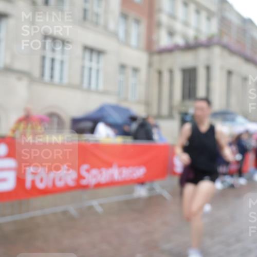 13.09.2026 - Kiel Lauf Yannick Fuchs http://msf.ph/oto/10419291 13.09.2026 10:51:29 Ziel 240, 901, 1804, 2035, 2519, 2690, 2803, 3029, 3440, 3751, 3879, 4040, 4205, 4613, 4619, 4646, 4939, 5441, 5735, 6663, 6865, 6928, 7043, 7914, 8373, 9030, 9699, 9951, 9970, 10384, 10459, 10474, 10617, 11171, 12019, 12300, 12420, 238, 251, 260, 386, 638, 680, 1442, 1758, 2247, 2672, 2730, 2772, 3873, 4106, 4258, 4259, 4271, 4273, 4354, 4745, 5525, 5999, 6293, 6557, 6865, 6948, 7013, 7469, 8464, 9007, 9092, 9689, 11454, 101, 201, 310, 1754, 2393, 2468, 3013, 4084, 5174, 7141 meine-sportfotos.de