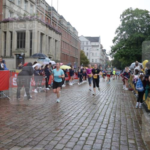 13.09.2026 - Kiel Lauf Yannick Fuchs http://msf.ph/oto/10419317 13.09.2026 10:51:30 Ziel 101, 240, 901, 1804, 1890, 2035, 2519, 2690, 2803, 3029, 3440, 3751, 3879, 4040, 4205, 4613, 4619, 4646, 4939, 5441, 5735, 6663, 6928, 7043, 7914, 8373, 9030, 9699, 9951, 9970, 10384, 10440, 10459, 10474, 10617, 11079, 11171, 12019, 12300, 12420, 238, 251, 260, 386, 638, 680, 1442, 1758, 2247, 2672, 2730, 3873, 4106, 4205, 4258, 4259, 4271, 4273, 4354, 4745, 5525, 5999, 6293, 6557, 6865, 6948, 7013, 7469, 8464, 9007, 201, 310, 1754, 2393, 2468, 3013, 4084, 5174, 7141 meine-sportfotos.de