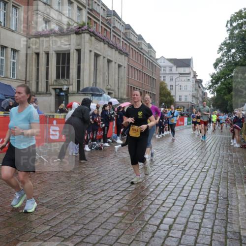 13.09.2026 - Kiel Lauf Yannick Fuchs http://msf.ph/oto/10419351 13.09.2026 10:51:32 Ziel 101, 240, 1804, 1890, 2035, 2393, 2519, 2690, 2803, 3029, 3440, 3751, 3879, 4040, 4613, 4619, 4646, 4939, 5441, 5735, 6177, 6663, 6928, 7043, 7141, 7914, 8373, 9030, 9699, 9951, 9970, 10384, 10440, 10459, 10474, 11079, 12300, 12420, 238, 251, 260, 386, 638, 680, 901, 1442, 1758, 2247, 2672, 2730, 3873, 4106, 4205, 4258, 4259, 4271, 4273, 4745, 5525, 5999, 6293, 6557, 6663, 6865, 6948, 7013, 7469, 8464, 9007, 201, 310, 1754, 2468, 3013, 4084, 5174 meine-sportfotos.de