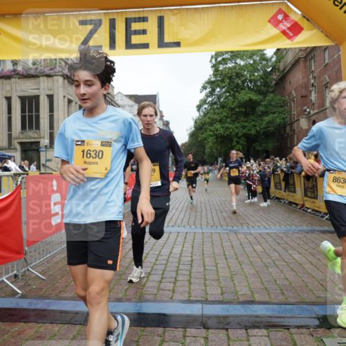 13.09.2026 - Kiel Lauf Yannick Fuchs http://msf.ph/oto/10419357 13.09.2026 09:40:55 Ziel 1630, 1787, 5039, 6299, 8389, 8493, 8636, 9578, 9726, 10202, 11792, 420, 1081, 2284, 2695, 2847, 3552, 3694, 4987, 6563, 7131, 7239, 7730, 10353, 11750, 11792, 12225, 1593, 1966, 3883, 4137, 9608, 10299, 10974, 2284, 3724, 4987, 9734, 10413, 10418, 10825, 10971, 11410 meine-sportfotos.de