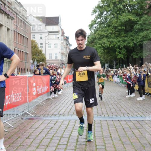 13.09.2026 - Kiel Lauf Yannick Fuchs http://msf.ph/oto/10419376 13.09.2026 09:40:57 Ziel 1630, 1787, 5039, 6299, 8389, 8493, 8636, 9578, 9726, 10202, 420, 1081, 2695, 2847, 3552, 3694, 6563, 7131, 7239, 7730, 10353, 11750, 11792, 12225, 1593, 1966, 3883, 4137, 9608, 10299, 10974, 2284, 2695, 3724, 4987, 9734, 10418, 10971 meine-sportfotos.de