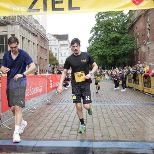 13.09.2026 - Kiel Lauf Yannick Fuchs http://msf.ph/oto/10419384 13.09.2026 09:40:58 Ziel 1630, 1787, 3883, 5039, 6299, 8389, 8493, 8636, 9578, 9726, 10202, 420, 1081, 2695, 2847, 3552, 3694, 6563, 7131, 7239, 7730, 10353, 11750, 11792, 12225, 1593, 1671, 1966, 4137, 9608, 10299, 10974, 11983, 2284, 2695, 3694, 3724, 4987, 9734, 10418, 10971 meine-sportfotos.de