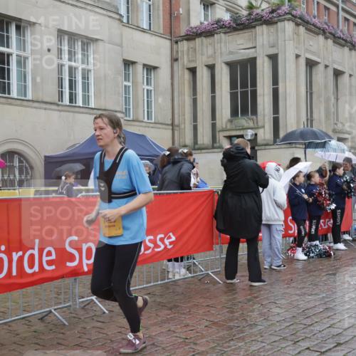 13.09.2026 - Kiel Lauf Yannick Fuchs http://msf.ph/oto/10419390 13.09.2026 10:51:36 Ziel 101, 201, 310, 1754, 1804, 1890, 2035, 2393, 2468, 2519, 2690, 3013, 3440, 4040, 4084, 4613, 4619, 4646, 4939, 5441, 5735, 6177, 6928, 7141, 7740, 7914, 8373, 8625, 8627, 9030, 9699, 9970, 10384, 10440, 10459, 10474, 11079, 12420, 12755, 238, 240, 251, 260, 386, 638, 680, 901, 1758, 2247, 2672, 2730, 2803, 3029, 3751, 3873, 3879, 4106, 4205, 4258, 4259, 4271, 4273, 4745, 5525, 5999, 6293, 6663, 6865, 6948, 7043, 7469, 8464, 9007, 5174 meine-sportfotos.de