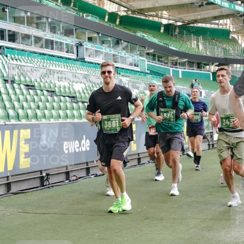 13.09.2026 - 21. swb-Marathon Bremen Michael Burmester http://msf.ph/oto/10419413 13.09.2026 13:21:03 Laufen im Stadion 258, 351, 423, 441, 464, 601, 620, 704, 782, 851, 1060, 1066, 1094, 1129, 1158, 1177, 1316, 1344, 1409, 1439, 1446, 1518, 1676, 1697, 1729, 1756, 1808, 1815, 1846, 1916, 2010, 2028, 2064, 2139, 2201, 2258, 2278, 2349, 2394, 2395, 2414, 2417, 2437, 2501, 2519, 2533, 2551, 2588, 2626, 2652, 2694, 2695, 2736, 2756, 2793, 2828, 2886, 2954, 2995, 3004, 3010, 3017, 3018, 3022, 3034, 3035, 3036, 3037, 3059, 3070, 3074, 3102, 3116, 3139, 3144, 3225, 3243, 3263, 3264, 3310, 3315 meine-sportfotos.de