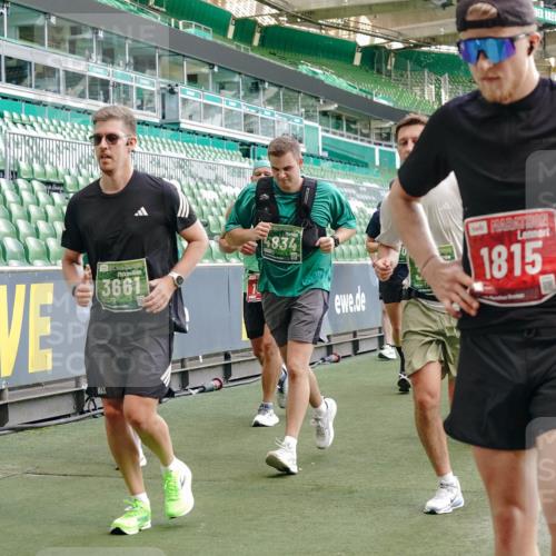 13.09.2026 - 21. swb-Marathon Bremen Michael Burmester http://msf.ph/oto/10419439 13.09.2026 13:21:04 Laufen im Stadion 258, 351, 423, 441, 464, 601, 620, 704, 782, 851, 1060, 1066, 1094, 1129, 1158, 1177, 1316, 1344, 1409, 1439, 1446, 1518, 1676, 1697, 1729, 1756, 1808, 1815, 1846, 1916, 2010, 2028, 2064, 2139, 2201, 2258, 2278, 2349, 2394, 2395, 2414, 2417, 2437, 2501, 2519, 2533, 2551, 2588, 2626, 2652, 2694, 2695, 2736, 2756, 2793, 2828, 2886, 2954, 2995, 3004, 3010, 3017, 3018, 3022, 3034, 3035, 3036, 3037, 3059, 3070, 3074, 3102, 3116, 3139, 3144, 3225, 3243, 3263, 3264, 3310, 3315 meine-sportfotos.de