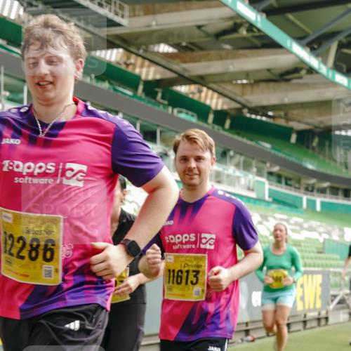 13.09.2026 - 21. swb-Marathon Bremen Michael Burmester http://msf.ph/oto/10419464 13.09.2026 10:43:38 Laufen im Stadion 10002, 10004, 10005, 10148, 10176, 10271, 10295, 10303, 10325, 10330, 10335, 10361, 10362, 10395, 10396, 10402, 10459, 10474, 10490, 10491, 10513, 10557, 10572, 10605, 10606, 10629, 10665, 10752, 10756, 10773, 10779, 10784, 10805, 10854, 10880, 10882, 10899, 10900, 10997, 10999, 11026, 11027, 11041, 11078, 11090, 11097, 11098, 11140, 11173, 11192, 11217, 11233, 11264, 11274, 11307, 11333, 11337, 11355, 11385, 11408, 11448, 11456, 11461, 11482, 11943 meine-sportfotos.de