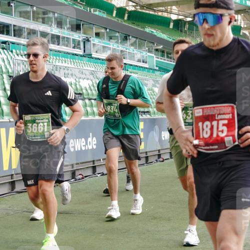 13.09.2026 - 21. swb-Marathon Bremen Michael Burmester http://msf.ph/oto/10419469 13.09.2026 13:21:04 Laufen im Stadion 258, 351, 423, 441, 464, 601, 620, 704, 782, 851, 1060, 1066, 1094, 1129, 1158, 1177, 1316, 1344, 1409, 1439, 1446, 1518, 1676, 1697, 1729, 1756, 1808, 1815, 1846, 1916, 2010, 2028, 2064, 2139, 2201, 2258, 2278, 2349, 2394, 2395, 2414, 2417, 2437, 2501, 2519, 2533, 2551, 2588, 2626, 2652, 2694, 2695, 2736, 2756, 2793, 2828, 2886, 2954, 2995, 3004, 3010, 3017, 3018, 3022, 3034, 3035, 3036, 3037, 3059, 3070, 3074, 3102, 3116, 3139, 3144, 3225, 3243, 3263, 3264, 3310, 3315 meine-sportfotos.de