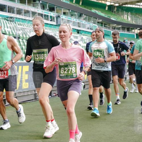 13.09.2026 - 21. swb-Marathon Bremen Michael Burmester http://msf.ph/oto/10419489 13.09.2026 13:21:06 Laufen im Stadion 258, 351, 423, 441, 464, 601, 620, 704, 782, 851, 1060, 1066, 1094, 1129, 1158, 1177, 1316, 1344, 1409, 1439, 1446, 1518, 1676, 1697, 1729, 1756, 1808, 1815, 1846, 1916, 2010, 2028, 2064, 2139, 2201, 2258, 2278, 2349, 2394, 2395, 2414, 2417, 2437, 2501, 2519, 2533, 2551, 2588, 2626, 2652, 2694, 2695, 2736, 2756, 2793, 2828, 2886, 2954, 2995, 3004, 3010, 3017, 3018, 3022, 3034, 3035, 3036, 3037, 3059, 3070, 3074, 3102, 3139, 3144, 3225, 3243, 3264, 3310, 3315 meine-sportfotos.de