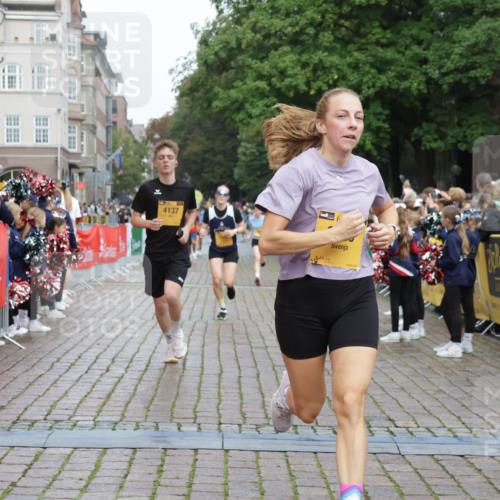 13.09.2026 - Kiel Lauf Yannick Fuchs http://msf.ph/oto/10419499 13.09.2026 09:41:05 Ziel 1593, 1787, 3883, 4137, 5039, 8389, 9608, 10202, 420, 1081, 1630, 2847, 3552, 5039, 6299, 6563, 7131, 7239, 7730, 8493, 8636, 9578, 9726, 10353, 11750, 11792, 12225, 1671, 1966, 4068, 9110, 10299, 10974, 11645, 11983, 12166, 1081, 2695, 2847, 3694, 7239 meine-sportfotos.de