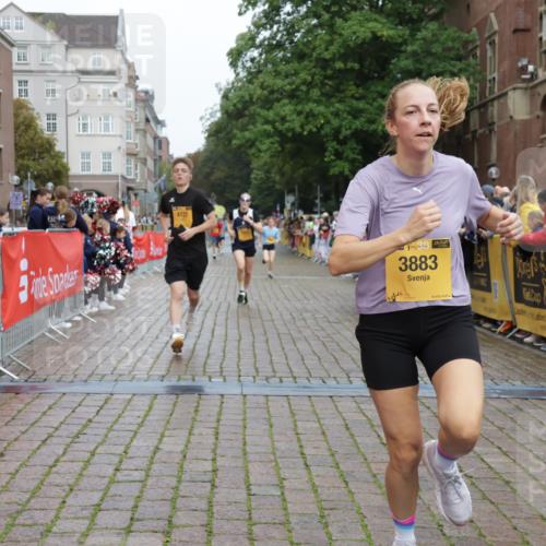 13.09.2026 - Kiel Lauf Yannick Fuchs http://msf.ph/oto/10419517 13.09.2026 09:41:06 Ziel 1593, 1787, 3883, 4137, 8389, 9608, 10202, 420, 1081, 1630, 2847, 3552, 5039, 6299, 6563, 7131, 7239, 7730, 8493, 8636, 9578, 9726, 10353, 11750, 11792, 12225, 1671, 1966, 4068, 9110, 10299, 10974, 11645, 11983, 12166, 1081, 2695, 2847, 3694, 7239 meine-sportfotos.de