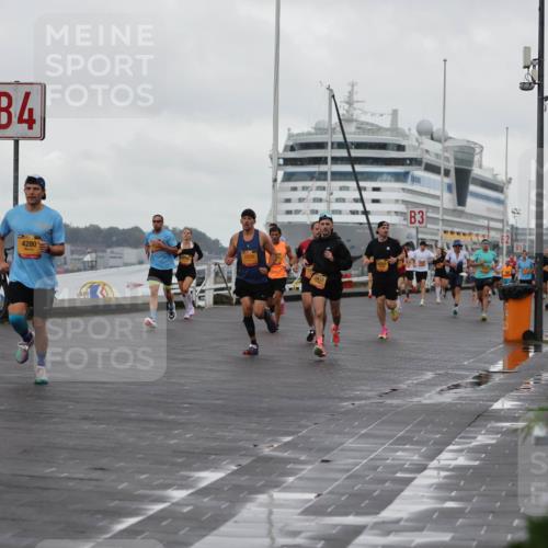 13.09.2026 - Kiel Lauf Andreas Tolksdorf http://msf.ph/oto/10419521 13.09.2026 10:57:26 Kiellinie 4, 4280, 2809, 1418, 3 meine-sportfotos.de