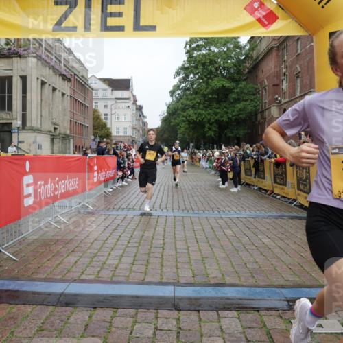 13.09.2026 - Kiel Lauf Yannick Fuchs http://msf.ph/oto/10419532 13.09.2026 09:41:06 Ziel 1593, 1787, 3883, 4137, 8389, 9608, 10202, 420, 1081, 1630, 2847, 3552, 5039, 6299, 6563, 7131, 7239, 7730, 8493, 8636, 9578, 9726, 10353, 11750, 11792, 12225, 1671, 1966, 4068, 9110, 10299, 10974, 11645, 11983, 12166, 1081, 2695, 2847, 3694, 7239 meine-sportfotos.de