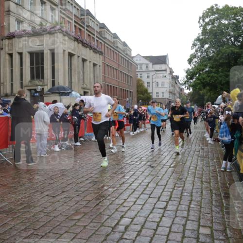 13.09.2026 - Kiel Lauf Yannick Fuchs http://msf.ph/oto/10419554 13.09.2026 10:51:47 Ziel 201, 310, 826, 1231, 1568, 1600, 1754, 2393, 2404, 2468, 2470, 2566, 2783, 3013, 3956, 4084, 4175, 4476, 4887, 5174, 5866, 6287, 6367, 7141, 7204, 7740, 8108, 8197, 8625, 8627, 9265, 10241, 10345, 11332, 11551, 12135, 12387, 12755, 101, 238, 240, 251, 260, 680, 901, 1804, 1890, 2035, 2393, 2519, 2672, 2690, 2803, 3029, 3440, 3751, 3879, 4040, 4205, 4271, 4613, 4619, 4646, 4939, 5441, 5525, 5735, 6177, 6663, 6865, 6928, 6948, 7043, 7914, 8373, 9030, 23 meine-sportfotos.de