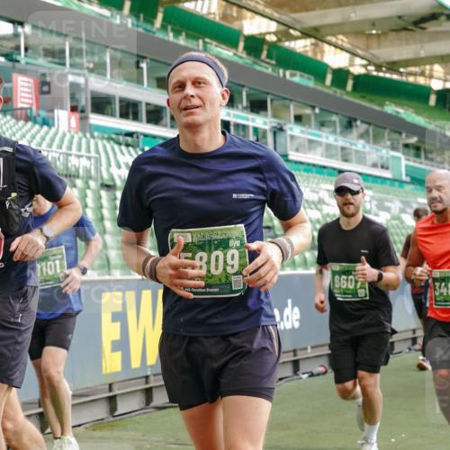 13.09.2026 - 21. swb-Marathon Bremen Michael Burmester http://msf.ph/oto/10419628 13.09.2026 13:21:09 Laufen im Stadion 128, 258, 351, 423, 441, 464, 601, 620, 704, 782, 851, 1060, 1066, 1094, 1129, 1158, 1177, 1316, 1344, 1409, 1417, 1439, 1446, 1518, 1676, 1697, 1729, 1756, 1808, 1815, 1846, 1916, 2010, 2028, 2064, 2139, 2201, 2258, 2278, 2349, 2394, 2395, 2414, 2417, 2437, 2501, 2519, 2533, 2551, 2588, 2652, 2694, 2695, 2736, 2756, 2793, 2828, 2886, 2954, 2995, 3004, 3010, 3017, 3018, 3022, 3034, 3035, 3036, 3037, 3059, 3070, 3074, 3102, 3139, 3144, 3225, 3264, 3310, 3315 meine-sportfotos.de