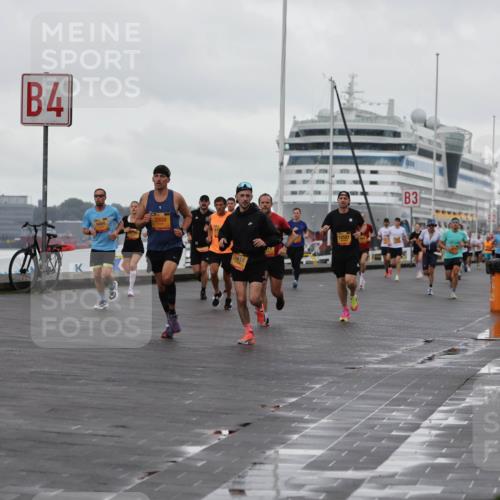 13.09.2026 - Kiel Lauf Andreas Tolksdorf http://msf.ph/oto/10419639 13.09.2026 10:57:27 Kiellinie 4, 2809, 11418, 3 meine-sportfotos.de