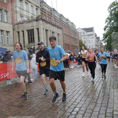 13.09.2026 - Kiel Lauf Yannick Fuchs http://msf.ph/oto/10419641 13.09.2026 10:51:54 Ziel 23, 825, 826, 1568, 1591, 1600, 2404, 2470, 2566, 2783, 3644, 3956, 4175, 4476, 4887, 5157, 5317, 5866, 6287, 6349, 6367, 6714, 7338, 8108, 8319, 8413, 9265, 10166, 10241, 10345, 10637, 10689, 11332, 11500, 11551, 12387, 101, 201, 240, 310, 901, 1231, 1754, 1804, 1890, 2035, 2393, 2468, 2519, 2690, 2783, 2803, 3013, 3029, 3440, 3751, 3879, 4040, 4084, 4205, 4613, 4619, 4646, 4939, 5174, 5441, 5735, 6177, 6367, 6663, 6865, 6928, 7043, 7914, 8373, 9030, 238 meine-sportfotos.de