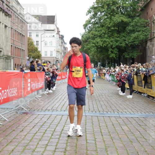 13.09.2026 - Kiel Lauf Yannick Fuchs http://msf.ph/oto/10419671 13.09.2026 09:41:17 Ziel 1593, 1671, 1966, 9608, 10299, 10974, 11645, 11983, 420, 1593, 1630, 1787, 3883, 4137, 5039, 6299, 8389, 8493, 8636, 9578, 9726, 10202, 10353, 11792, 4068, 4315, 9110, 9771, 11106, 12166, 420, 3552, 6563, 7131, 7730, 10353, 11750, 11792, 12225 meine-sportfotos.de