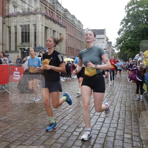 13.09.2026 - Kiel Lauf Yannick Fuchs http://msf.ph/oto/10419711 13.09.2026 10:52:03 Ziel 23, 171, 825, 1364, 1365, 1591, 1869, 2484, 2806, 3529, 3644, 4385, 4977, 5157, 5317, 5321, 5994, 6349, 6714, 7338, 7447, 7464, 7647, 8292, 8319, 8413, 9221, 9267, 10071, 10166, 10598, 10637, 10689, 10802, 10992, 11308, 11380, 11500, 101, 201, 310, 826, 1231, 1568, 1591, 1600, 1754, 1804, 1890, 2035, 2393, 2404, 2468, 2470, 2519, 2566, 2690, 2783, 3013, 3440, 3956, 4084, 4175, 4476, 4613, 4646, 4887, 4939, 5174, 5441, 5735, 6177, 6367, 6928, 8373 meine-sportfotos.de
