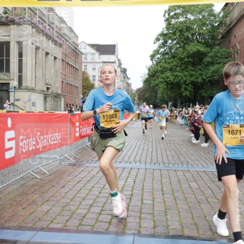 13.09.2026 - Kiel Lauf Yannick Fuchs http://msf.ph/oto/10419732 13.09.2026 09:41:21 Ziel 1671, 1966, 4068, 9110, 10299, 10974, 11645, 11983, 12166, 1593, 1630, 1787, 3883, 4137, 5039, 6299, 8389, 8493, 8636, 9578, 9608, 9726, 10202, 4315, 4704, 6649, 8588, 9771, 11106, 420, 3552, 10353, 11792, 12225 meine-sportfotos.de