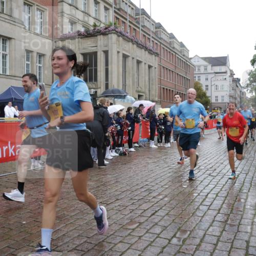 13.09.2026 - Kiel Lauf Yannick Fuchs http://msf.ph/oto/10419771 13.09.2026 10:52:09 Ziel 171, 1027, 1364, 1365, 1811, 1869, 2438, 2484, 2806, 2991, 3280, 3435, 3529, 3644, 3881, 4008, 4385, 4577, 4957, 4977, 5321, 5359, 5994, 6069, 6872, 7053, 7447, 7464, 7647, 8051, 8292, 8898, 9221, 9267, 9624, 9894, 10071, 10540, 10598, 10637, 10755, 10802, 10811, 10992, 11308, 11380, 11915, 12536, 23, 101, 201, 310, 825, 826, 1231, 1568, 1591, 1600, 1754, 1890, 2393, 2404, 2468, 2470, 2566, 2783, 3013, 3440, 3644, 3956, 4084, 4175, 4476, 4613, 4887, 5174, 5441, 6177, 6367 meine-sportfotos.de