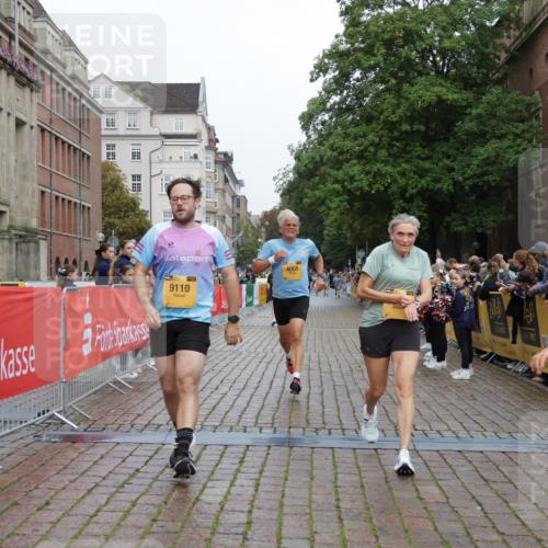 13.09.2026 - Kiel Lauf Yannick Fuchs http://msf.ph/oto/10419780 13.09.2026 09:41:25 Ziel 1671, 1966, 4068, 9110, 11106, 11645, 11983, 12166, 1593, 1630, 1787, 1966, 3883, 4137, 5039, 6299, 8389, 8493, 8636, 9578, 9608, 9726, 10202, 10299, 10974, 402, 3175, 4315, 4704, 6649, 6687, 8588, 9224, 9771, 11907, 1630, 6299, 8636, 9578, 10353, 11792 meine-sportfotos.de