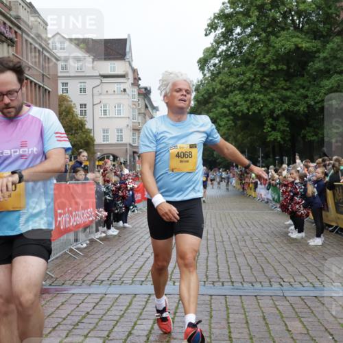 13.09.2026 - Kiel Lauf Yannick Fuchs http://msf.ph/oto/10419791 13.09.2026 09:41:27 Ziel 1671, 4068, 4315, 9110, 11106, 11645, 11983, 12166, 1593, 1787, 1966, 3883, 4137, 5039, 6299, 8389, 8493, 8636, 9608, 9726, 10202, 10299, 10974, 402, 3143, 3175, 4704, 6649, 6687, 8588, 9224, 9771, 11907, 1630, 5039, 6299, 8493, 8636, 9578, 9726, 11792 meine-sportfotos.de