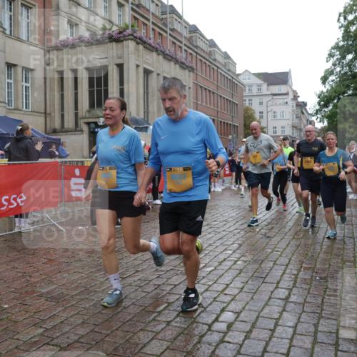 13.09.2026 - Kiel Lauf Yannick Fuchs http://msf.ph/oto/10419809 13.09.2026 10:52:13 Ziel 777, 1027, 1811, 1869, 2438, 2544, 2991, 3280, 3435, 3529, 3881, 4008, 4577, 4957, 4977, 5321, 5359, 6069, 6110, 6113, 6872, 7053, 7447, 7464, 7647, 8051, 8292, 8326, 8898, 9221, 9624, 9894, 10035, 10540, 10755, 10802, 10811, 10992, 11308, 11915, 12536, 23, 171, 201, 310, 825, 826, 1231, 1364, 1365, 1568, 1591, 1600, 1754, 2404, 2468, 2470, 2484, 2566, 2783, 2806, 3013, 3644, 3956, 4084, 4175, 4385, 4476, 4887, 5174, 6367, 201, 310, 1754, 8625 meine-sportfotos.de