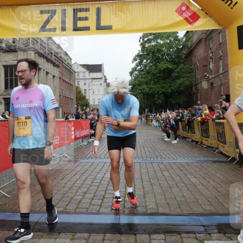 13.09.2026 - Kiel Lauf Yannick Fuchs http://msf.ph/oto/10419812 13.09.2026 09:41:27 Ziel 1671, 4068, 4315, 9110, 11106, 11645, 11983, 12166, 1593, 1787, 1966, 3883, 4137, 5039, 6299, 8389, 8493, 8636, 9608, 9726, 10202, 10299, 10974, 402, 3143, 3175, 4704, 6649, 6687, 8588, 9224, 9771, 11907, 1630, 5039, 6299, 8493, 8636, 9578, 9726, 11792 meine-sportfotos.de
