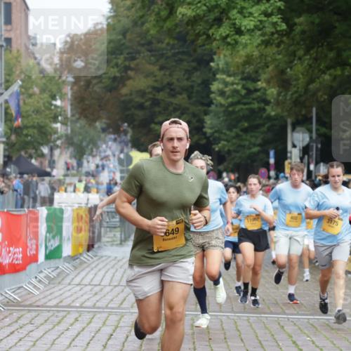 13.09.2026 - Kiel Lauf Yannick Fuchs http://msf.ph/oto/10419931 13.09.2026 09:41:40 Ziel 402, 3175, 4315, 4704, 6649, 6687, 8588, 9224, 9771, 11106, 11907, 1593, 1671, 1966, 4068, 4137, 9110, 9608, 10299, 10974, 11106, 11645, 11983, 12166, 699, 772, 3143, 3801, 4533, 5107, 6739, 7238, 8829, 9050, 12175, 1593, 3883, 4137, 8389, 10202 meine-sportfotos.de