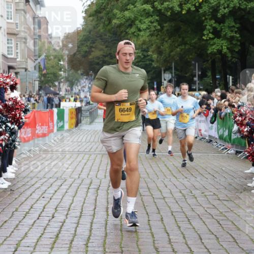 13.09.2026 - Kiel Lauf Yannick Fuchs http://msf.ph/oto/10419961 13.09.2026 09:41:41 Ziel 402, 3175, 4315, 4704, 6649, 6687, 8588, 9224, 9771, 11907, 1593, 1671, 1966, 4068, 4137, 9110, 9608, 10299, 10974, 11106, 11645, 11983, 12166, 699, 772, 3143, 3801, 4533, 5107, 6739, 7238, 8829, 9050, 12175, 1593, 3883, 4137, 8389, 10202 meine-sportfotos.de
