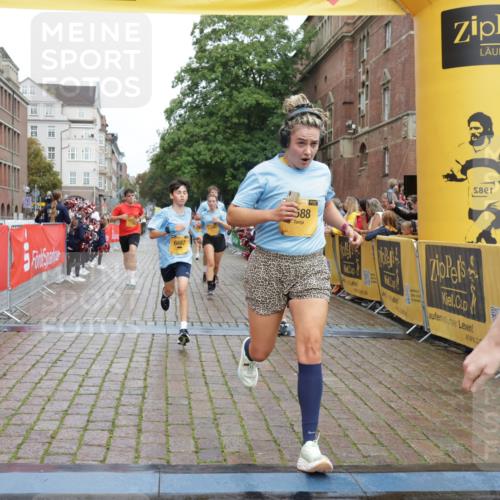 13.09.2026 - Kiel Lauf Yannick Fuchs http://msf.ph/oto/10420014 13.09.2026 09:41:45 Ziel 402, 3143, 3175, 4533, 4704, 5107, 6649, 6687, 6739, 7238, 8588, 9224, 11907, 1671, 1966, 4068, 4315, 9110, 9608, 9771, 10299, 10974, 11106, 11645, 11983, 12166, 699, 772, 2910, 3801, 6599, 8829, 9050, 12175, 1593, 3883, 4137, 9608, 10299, 10974 meine-sportfotos.de