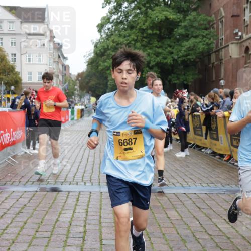 13.09.2026 - Kiel Lauf Yannick Fuchs http://msf.ph/oto/10420026 13.09.2026 09:41:46 Ziel 402, 3143, 3175, 4533, 4704, 5107, 6649, 6687, 6739, 7238, 8588, 9224, 11907, 1671, 1966, 4068, 4315, 9110, 9771, 10299, 10974, 11106, 11645, 11983, 12166, 699, 772, 2910, 3801, 5276, 6599, 8829, 9050, 12175, 1593, 4137, 9608, 10299, 10974 meine-sportfotos.de