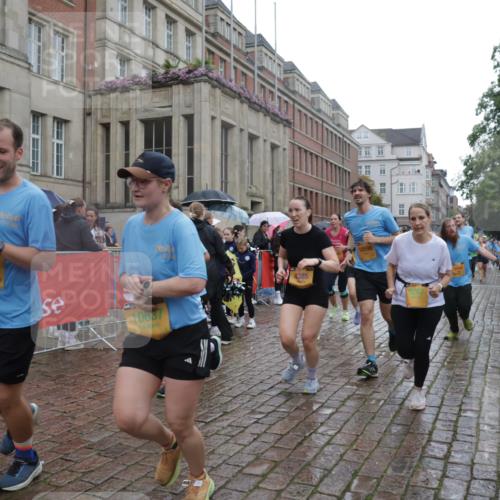 13.09.2026 - Kiel Lauf Yannick Fuchs http://msf.ph/oto/10420060 13.09.2026 10:52:33 Ziel 90, 475, 626, 1471, 1472, 1473, 1474, 1531, 1837, 2293, 2442, 3343, 3582, 3778, 3853, 3925, 5433, 5723, 6388, 6405, 7060, 7088, 7196, 7603, 7621, 8100, 8205, 8316, 8734, 8908, 9024, 9025, 9414, 9711, 9886, 10320, 10786, 11082, 11359, 11535, 11555, 11622, 11658, 11661, 11875, 11913, 12289, 171, 777, 825, 1027, 1364, 1365, 1526, 1527, 1658, 1802, 1811, 1869, 2438, 2484, 2544, 2806, 2991, 3280, 3343, 3435, 3529, 3630, 3644, 3881, 4008, 4385, 154, 1083, 1426, 1550, 3059, 3431 meine-sportfotos.de