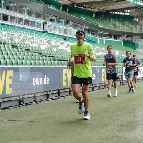 13.09.2026 - 21. swb-Marathon Bremen Michael Burmester http://msf.ph/oto/10420099 13.09.2026 12:58:38 Laufen im Stadion 141, 148, 191, 226, 232, 334, 511, 672, 776, 789, 790, 909, 972, 1010, 1119, 1166, 1191, 1199, 1254, 1281, 1516, 1535, 1642, 1647, 1752, 1809, 1881, 1931, 1933, 2046, 2210, 2324, 2343, 2367, 2371, 2397, 2402, 2423, 2425, 2577, 2771, 2807, 2827, 2885, 2899, 2903, 2904, 2979, 3021, 3051, 3098, 3120, 3124, 3138, 3148, 3182, 3186, 3190, 3233, 3319, 3338, 3435, 3516, 3531, 3534, 3560, 3652, 3655, 3685, 3690, 3695, 3866, 3933, 3934, 3939, 4101, 4319, 205 meine-sportfotos.de