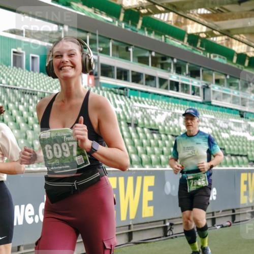 13.09.2026 - 21. swb-Marathon Bremen Michael Burmester http://msf.ph/oto/10420118 13.09.2026 13:21:25 Laufen im Stadion 128, 258, 343, 351, 423, 441, 601, 620, 704, 782, 851, 1060, 1094, 1129, 1158, 1177, 1316, 1344, 1409, 1417, 1439, 1446, 1518, 1669, 1676, 1697, 1729, 1756, 1808, 1815, 1846, 2010, 2028, 2064, 2139, 2201, 2258, 2278, 2290, 2349, 2394, 2395, 2414, 2417, 2437, 2501, 2519, 2533, 2551, 2588, 2632, 2652, 2660, 2694, 2695, 2736, 2793, 2828, 2886, 2954, 2964, 2995, 3004, 3010, 3017, 3018, 3022, 3034, 3035, 3036, 3037, 3070, 3074, 3102, 3139, 3144, 3225, 3264, 3310, 3682 meine-sportfotos.de