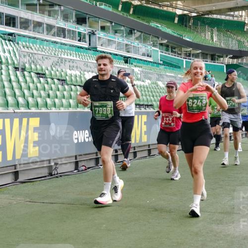 13.09.2026 - 21. swb-Marathon Bremen Michael Burmester http://msf.ph/oto/10420164 13.09.2026 13:21:27 Laufen im Stadion 128, 258, 343, 351, 423, 441, 601, 620, 704, 782, 851, 1060, 1094, 1129, 1158, 1177, 1316, 1344, 1409, 1417, 1439, 1446, 1518, 1669, 1676, 1697, 1729, 1756, 1808, 1815, 1846, 2010, 2028, 2064, 2139, 2201, 2258, 2278, 2290, 2349, 2394, 2395, 2414, 2417, 2437, 2501, 2519, 2533, 2551, 2588, 2619, 2632, 2652, 2660, 2694, 2695, 2736, 2793, 2828, 2886, 2954, 2964, 2995, 3004, 3010, 3017, 3018, 3022, 3034, 3035, 3036, 3037, 3070, 3074, 3102, 3139, 3144, 3225, 3264, 3310, 3682 meine-sportfotos.de