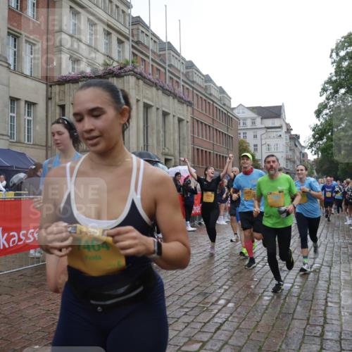 13.09.2026 - Kiel Lauf Yannick Fuchs http://msf.ph/oto/10420171 13.09.2026 10:52:40 Ziel 90, 172, 398, 1433, 1474, 1535, 1812, 1837, 2069, 2089, 2735, 3050, 3054, 3778, 3853, 3925, 4100, 4485, 5723, 6405, 7060, 7088, 7154, 7196, 7230, 8100, 8205, 8615, 9414, 9886, 11204, 11359, 11459, 11555, 11913, 90, 475, 626, 777, 1027, 1471, 1472, 1473, 1526, 1527, 1531, 1658, 1802, 1811, 1869, 2293, 2438, 2442, 2544, 2991, 3280, 3343, 3435, 3529, 3582, 3630, 3881, 4008, 154, 1071, 1083, 1426, 1486, 1550, 3059, 3431, 3587, 3657, 5329, 5642, 5643, 5710, 6015 meine-sportfotos.de