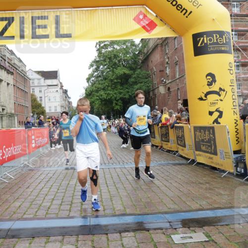 13.09.2026 - Kiel Lauf Yannick Fuchs http://msf.ph/oto/10420196 13.09.2026 09:42:06 Ziel 570, 699, 772, 792, 2910, 3801, 5011, 5276, 5336, 6599, 6620, 8476, 12723, 402, 3143, 3175, 4315, 4533, 4704, 5107, 6649, 6687, 6739, 7238, 8588, 8829, 9050, 9224, 9771, 11907, 12175, 133, 2914, 2955, 2977, 3357, 3676, 5105, 5774, 6099, 6797, 7687, 10938, 11793, 4068, 4315, 9110, 9771, 11106, 12166 meine-sportfotos.de