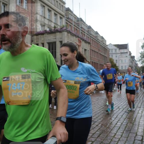 13.09.2026 - Kiel Lauf Yannick Fuchs http://msf.ph/oto/10420212 13.09.2026 10:52:41 Ziel 158, 172, 398, 1433, 1474, 1535, 1634, 1812, 1837, 2069, 2089, 2735, 3050, 3054, 3452, 3778, 3853, 3925, 4100, 4485, 5723, 6405, 7060, 7154, 7196, 7230, 8100, 8205, 8615, 9414, 9831, 9886, 11204, 11359, 11459, 11555, 11913, 90, 475, 626, 777, 1027, 1471, 1472, 1473, 1526, 1527, 1531, 1658, 1802, 1811, 1869, 2293, 2438, 2442, 2544, 2991, 3280, 3343, 3435, 3582, 3630, 3881, 4008, 154, 1071, 1083, 1426, 1486, 1550, 3059, 3431, 3587, 3657, 5329, 5642, 5643, 5710, 6015, 7139 meine-sportfotos.de