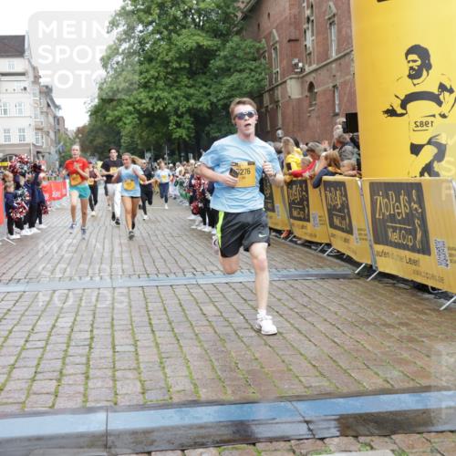 13.09.2026 - Kiel Lauf Yannick Fuchs http://msf.ph/oto/10420240 13.09.2026 09:42:09 Ziel 570, 699, 792, 2910, 3357, 3801, 5011, 5276, 5336, 5774, 6599, 6620, 7687, 8476, 12723, 402, 772, 3143, 3175, 4533, 4704, 5107, 6649, 6687, 6739, 7238, 8588, 8829, 9050, 9224, 9771, 11907, 12175, 133, 445, 771, 2914, 2955, 2977, 3676, 5105, 5559, 6099, 6542, 6797, 10938, 11793, 12190, 4315, 9771, 11106 meine-sportfotos.de