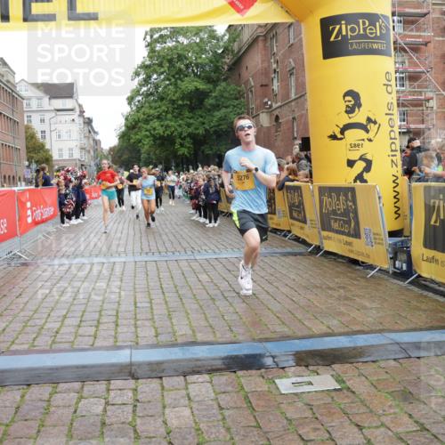 13.09.2026 - Kiel Lauf Yannick Fuchs http://msf.ph/oto/10420244 13.09.2026 09:42:09 Ziel 570, 699, 792, 2910, 3357, 3801, 5011, 5276, 5336, 5774, 6599, 6620, 7687, 8476, 12723, 402, 772, 3143, 3175, 4533, 4704, 5107, 6649, 6687, 6739, 7238, 8588, 8829, 9050, 9224, 9771, 11907, 12175, 133, 445, 771, 2914, 2955, 2977, 3676, 5105, 5559, 6099, 6542, 6797, 10938, 11793, 12190, 4315, 9771, 11106 meine-sportfotos.de