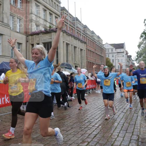 13.09.2026 - Kiel Lauf Yannick Fuchs http://msf.ph/oto/10420255 13.09.2026 10:52:44 Ziel 158, 172, 398, 1433, 1474, 1535, 1634, 1812, 1837, 2069, 2089, 2735, 3050, 3054, 3452, 3514, 3778, 3853, 4100, 4485, 6201, 7017, 7060, 7154, 7230, 8100, 8615, 9414, 9831, 9886, 10594, 11048, 11096, 11204, 11359, 11459, 90, 475, 626, 777, 1027, 1471, 1472, 1473, 1526, 1527, 1531, 1658, 1802, 1811, 2293, 2438, 2442, 2544, 2991, 3280, 3343, 3435, 3582, 3630, 3778, 3881, 4008, 154, 1071, 1083, 1426, 1486, 1550, 3059, 3431, 3587, 3657, 5329, 5642, 5643, 5710, 6015, 7139, 10755 meine-sportfotos.de