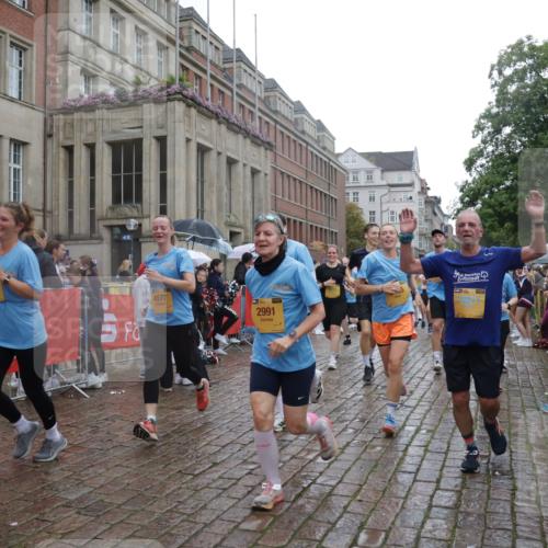 13.09.2026 - Kiel Lauf Yannick Fuchs http://msf.ph/oto/10420264 13.09.2026 10:52:44 Ziel 158, 172, 398, 1433, 1474, 1535, 1634, 1812, 1837, 2069, 2089, 2735, 3050, 3054, 3452, 3514, 3778, 3853, 4100, 4485, 6201, 7017, 7060, 7154, 7230, 8100, 8615, 9414, 9831, 9886, 10594, 11048, 11096, 11204, 11359, 11459, 90, 475, 626, 777, 1027, 1471, 1472, 1473, 1526, 1527, 1531, 1658, 1802, 1811, 2293, 2438, 2442, 2544, 2991, 3280, 3343, 3435, 3582, 3630, 3778, 3881, 4008, 154, 1071, 1083, 1426, 1486, 1550, 3059, 3431, 3587, 3657, 5329, 5642, 5643, 5710, 6015, 7139, 10755 meine-sportfotos.de