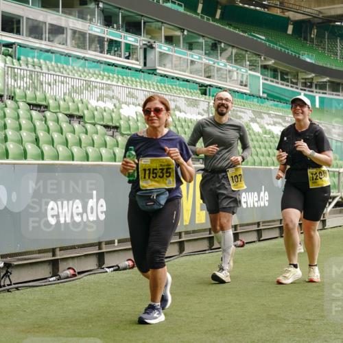 13.09.2026 - 21. swb-Marathon Bremen Michael Burmester http://msf.ph/oto/10420345 13.09.2026 10:44:11 Laufen im Stadion 10002, 10004, 10005, 10176, 10191, 10192, 10271, 10295, 10325, 10335, 10361, 10362, 10402, 10459, 10474, 10513, 10557, 10572, 10605, 10606, 10629, 10679, 10713, 10756, 10773, 10779, 10784, 10805, 10882, 10899, 10900, 10997, 10999, 11081, 11173, 11217, 11233, 11264, 11274, 11307, 11333, 11337, 11355, 11385, 11408, 11448, 11456, 11461, 11482, 11495, 11629, 11932, 11943, 12151, 12226, 12311, 12321, 12334 meine-sportfotos.de