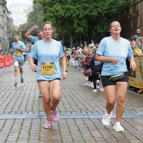 13.09.2026 - Kiel Lauf Yannick Fuchs http://msf.ph/oto/10420416 13.09.2026 09:42:19 Ziel 133, 792, 2914, 2955, 2977, 3357, 3676, 5105, 5336, 5774, 6620, 6797, 7687, 8476, 10938, 11793, 12723, 402, 570, 699, 772, 792, 2910, 3143, 3801, 4533, 5011, 5107, 5276, 6599, 6739, 7238, 8829, 9050, 12175, 12723, 142, 445, 771, 1045, 1777, 2608, 4548, 5559, 6075, 6099, 6213, 6423, 6542, 6913, 8532, 9706, 12190, 402, 3143, 3175, 4704, 6649, 6687, 8588, 9224, 11907 meine-sportfotos.de